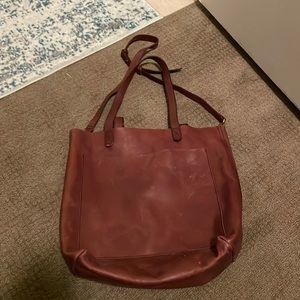 MAROON MEDIUM TRANSPORT TOTE
